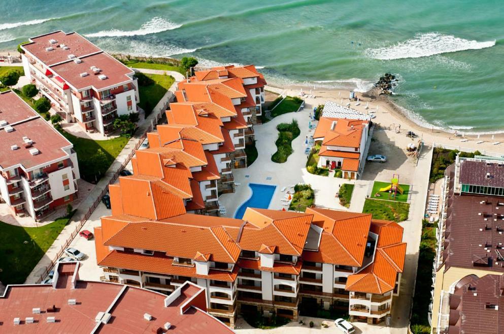 Appartement Apartamens For Rent At The Beach Bulgaria à Sveti Vlas Extérieur photo